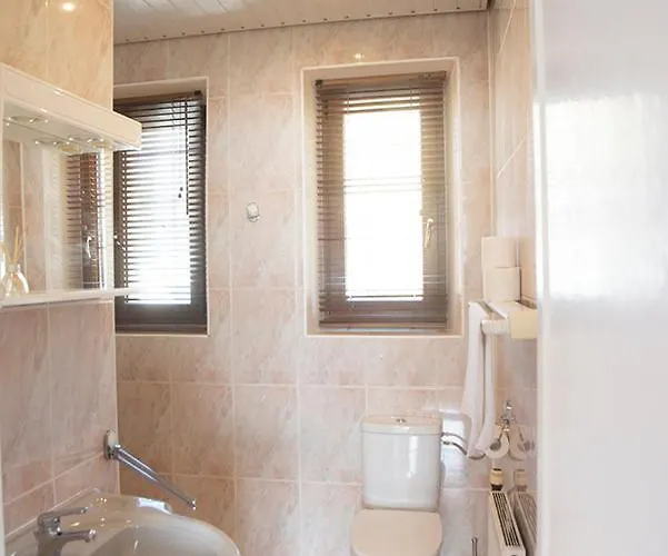 Romana * שצ'צ'ירק