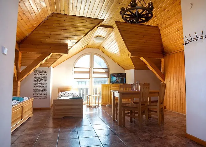 Romana שצ'צ'ירק